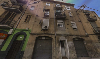Appartement  Carrer de folch i torres. Vivienda ocupada