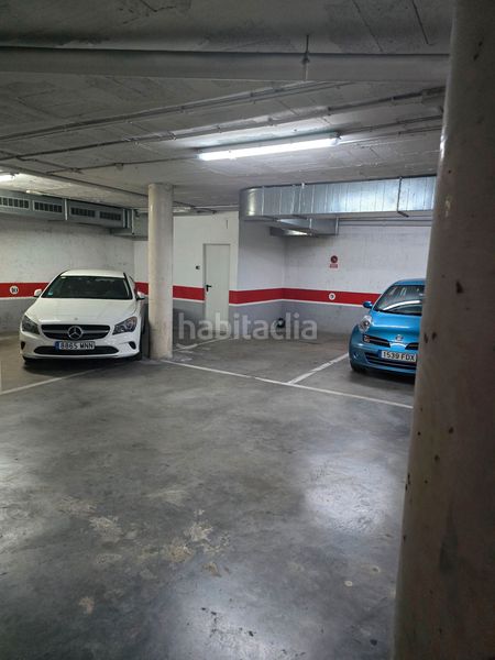 Foto 70eb672b-a8e5-4e6b-9059-223098773e05. Aparcament cotxe a Plaça Catalunya Manresa