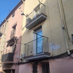 Local commercial  Carrer de l'aiguader. Local en venta en manresa
