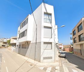 Aparcament cotxe  Carrer lladonosa pujol. Parking en venta en alguaire