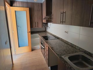 Etagenwohnung  Carrer doctor rotllant. Piso en venta en masquefa