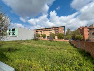 Terrain résidentiel à Carrer de palet i barba 153. Solar en venta en terrassa