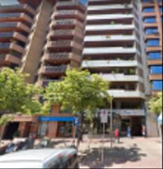 Local commercial  Avinguda de balmes. Local en venta en lleida