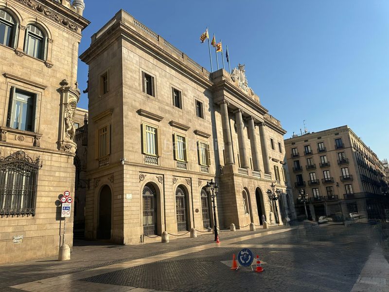 Foto d2cc4106-8aeb-48cb-8a13-dc5d0a13f39b. Local comercial a Gòtic Barcelona