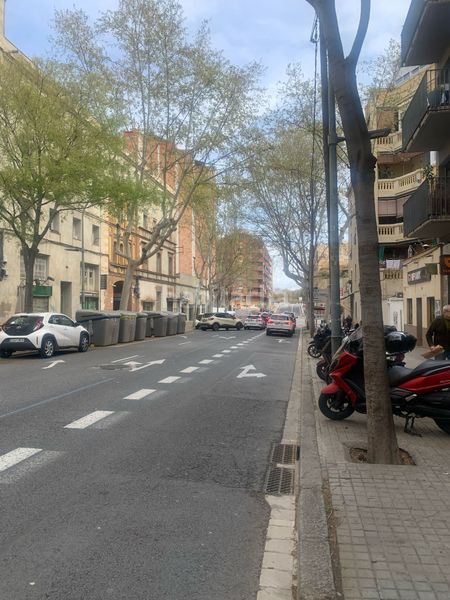 Foto 1f7fdb39-30cc-40d9-a395-df877999d737. Local comercial a El Clot Barcelona