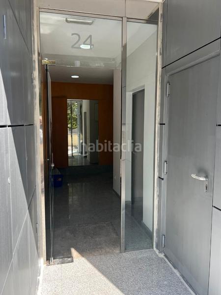 Foto 98860b9e-7fb1-4678-961a-9e6e6165b82a. Pis a carrer datenes 24 a Roc Blanc Terrassa