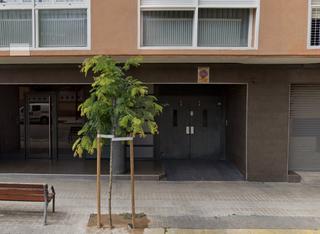 Aparcament cotxe a Carrer nadal meroles 9. Parking en venta en lleida