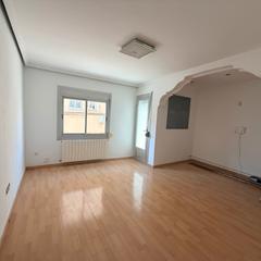 Pis a Carrer renaixement 21. Piso en venta en terrassa