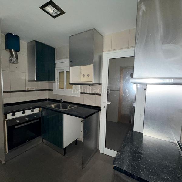 Foto 5e28774b-a80d-4ff0-947b-e5a015098194. Piso en carrer renaixement 21 piso en venta en Egara Terrassa