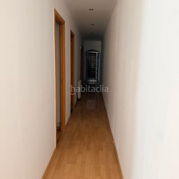 Foto bf84ef0d-bef1-417c-93ee-4989f28f47df. Piso en carrer renaixement 21 piso en venta en Egara Terrassa