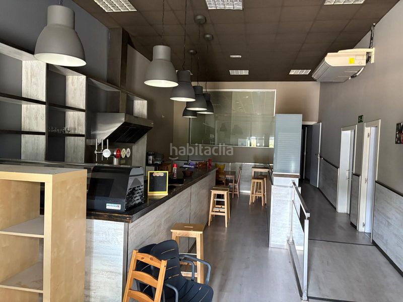 Foto b939a249-596f-4bef-acde-93bab4b0240e. Local comercial a Can Palet Terrassa