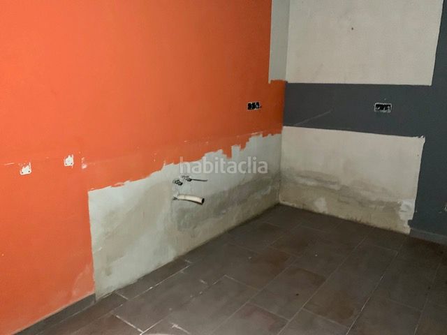 Foto c10eb371-6d36-4506-83b0-f9e3a20606a7. Local comercial a Egara Terrassa