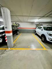 Parking coche  Avinguda d'europa. Plazas de parking en venta en montcada i reixach