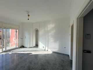 Appartement  Carrer mossèn parramon. Piso en venta en la font terrassa