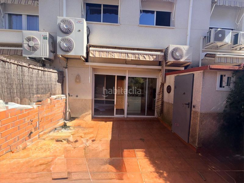 Foto 5302fb5e-cfba-4903-83d2-b55d567c35d1. Casa amb aparcament a Roc Blanc Terrassa