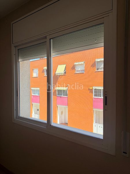 Foto 88a88275-54bd-4ff4-9a62-65aed59e31ca. Casa amb aparcament a Roc Blanc Terrassa