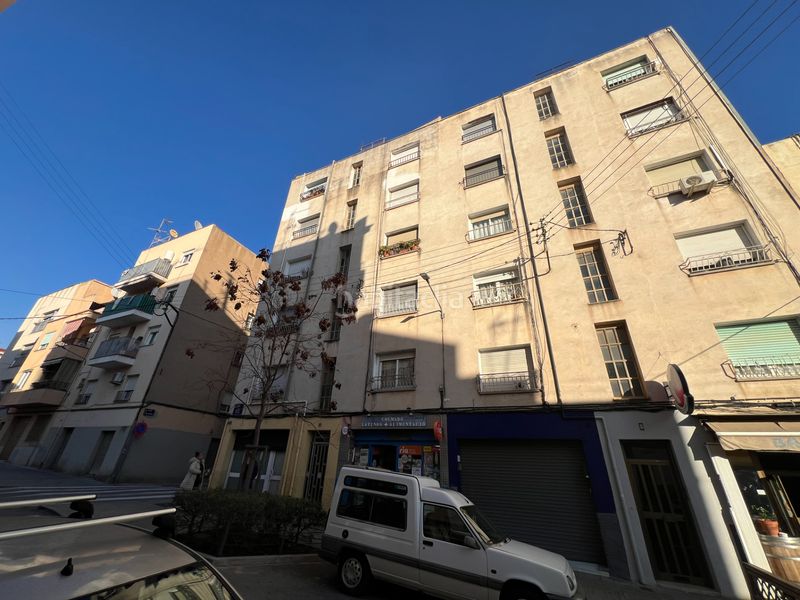 Foto e5ea15a2-bbf6-44c5-99f7-4a7b5cd3b61d. Pis a carrer de mossèn tatcher 10 a Sant Pere Nord Terrassa