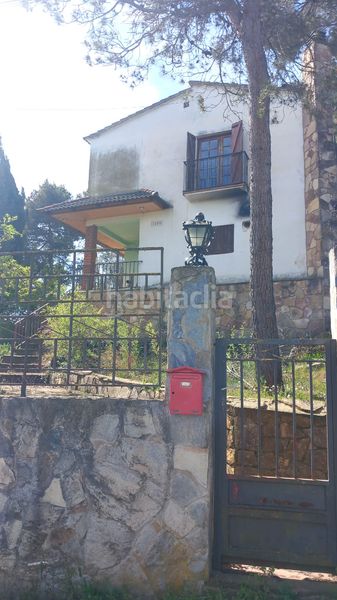 Foto 3bd2b655-81ba-4396-b530-9db5c024aeee. Casa amb aparcament a Torre de Claramunt (La)
