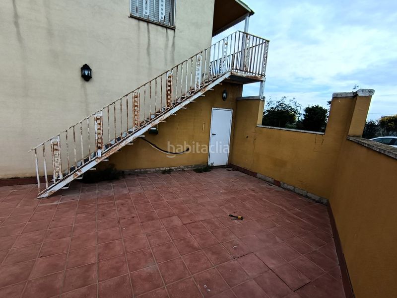 Foto 7f57a57b-8f3c-473b-abb7-deddcf8bddb7. Casa adossada a Linyola