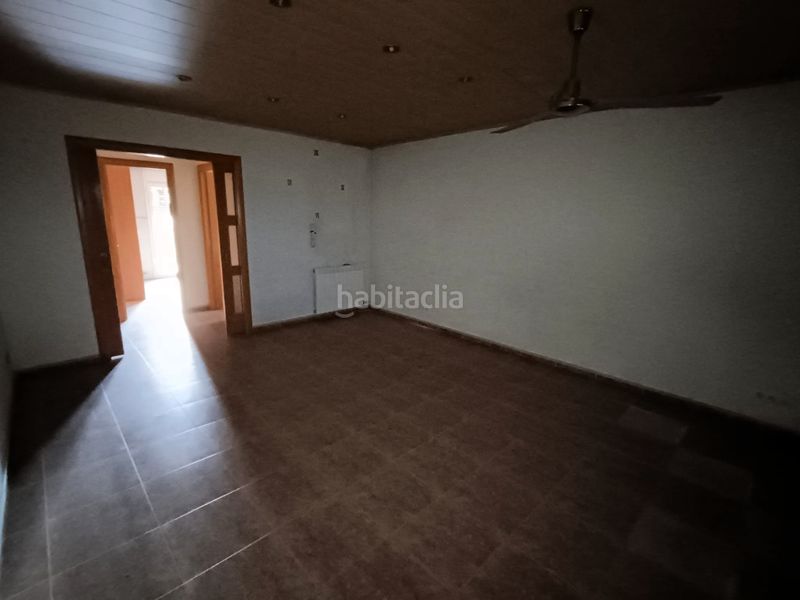Foto ba566038-bc11-4a6f-a2a2-b03edb165d19. Casa adossada a Linyola