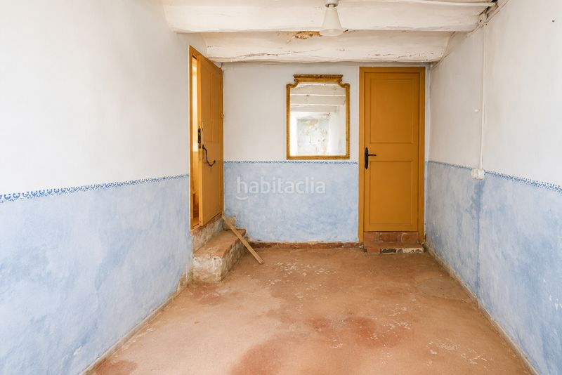 Foto 41c7e689-7259-403f-b030-aa744ba27887. Casa adossada a Castell de Mur