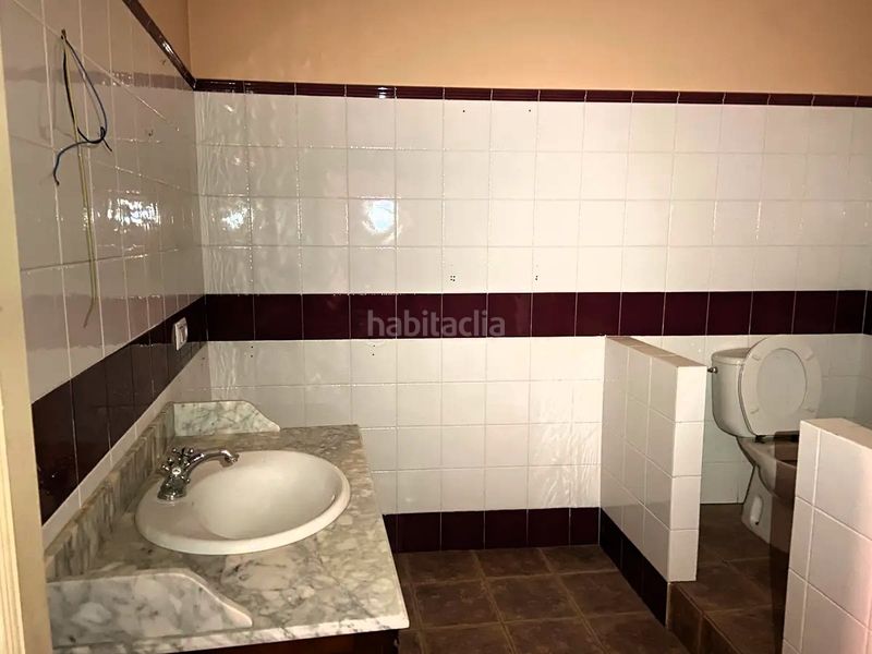 Foto be36c48b-f622-4811-894e-9665b2a5943c. Casa adossada a Organyà