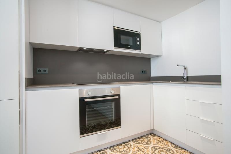 Foto 5bbb5747-7d00-4d87-93f3-eeaed974a2ee. Edificio in Provençals del Poblenou Barcelona