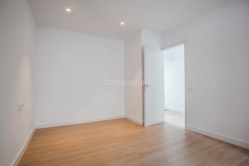 Foto bd81267e-8608-4c0f-8d40-169757edfeec. Edificio in Provençals del Poblenou Barcelona