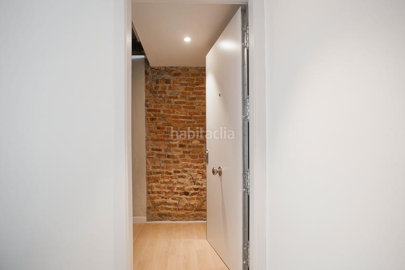 Foto d3c5929c-55b7-4a0b-b4f0-d6604eb48bbd. Edificio in Provençals del Poblenou Barcelona