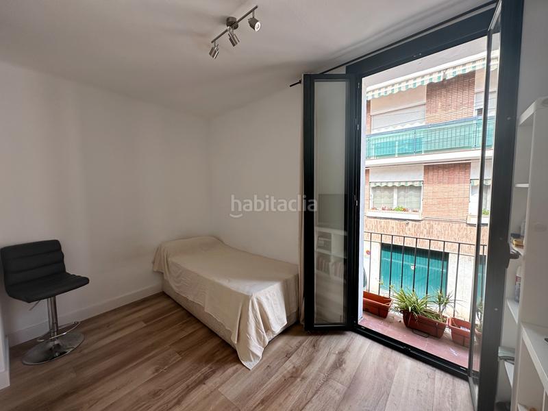 Foto e80de10a-d0ed-4ce8-830a-45dc33efe396. Dúplex en carrer de sant narcís 5 casa de dos plantas con terraza privada. en Barcelona