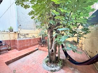 Planta baixa  Carrer de pujades. Terraza privada de 28 m2