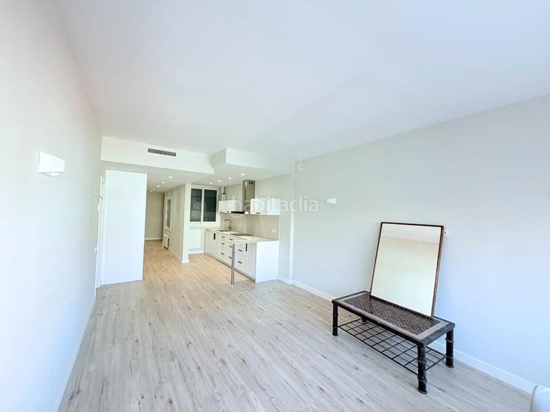 Foto 8e8007ff-f556-43fe-8b99-dae0b5058b69. Pis amb calefacció aparcament a La Nova Esquerra de l´Eixample Barcelona