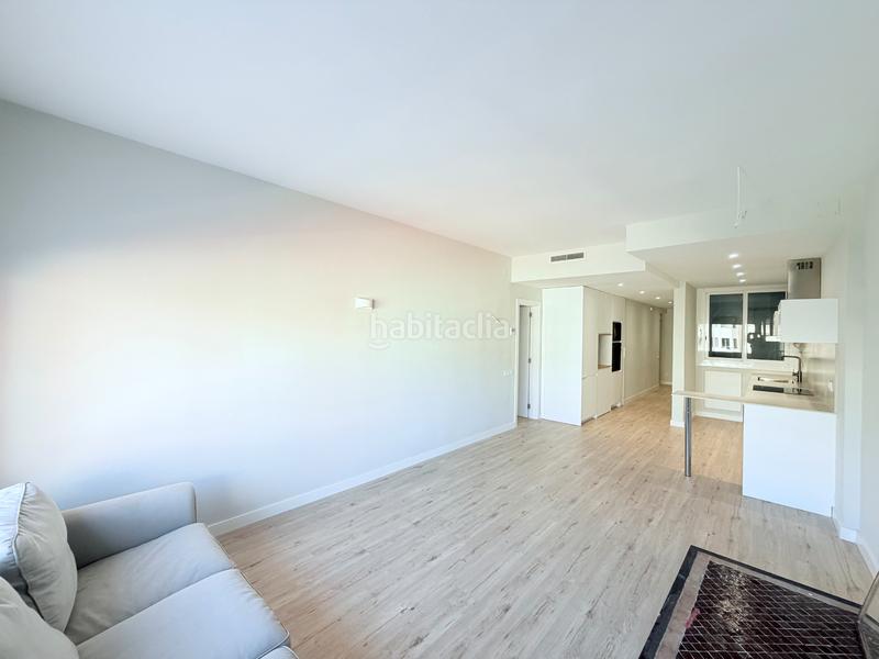 Foto 9576bf6d-079c-4f8c-914d-02ae8b540e50. Pis amb calefacció aparcament a La Nova Esquerra de l´Eixample Barcelona