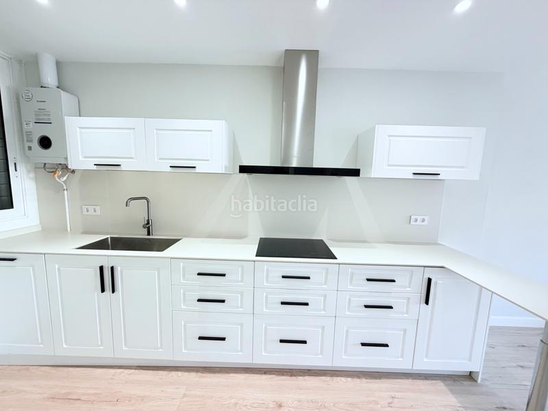 Foto a315dc28-6dd4-4483-85a7-03eed14a4151. Pis amb calefacció aparcament a La Nova Esquerra de l´Eixample Barcelona