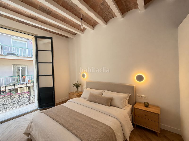 Foto 3a1f2047-9557-4a0e-841c-8783a18a2e16. Pis amb calefacció a Vila de Gràcia Barcelona