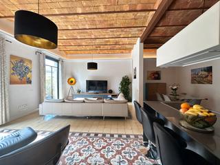 Appartement dans Dreta de lEixample. Lujosa propiedad situada junto a paseo de gracia.