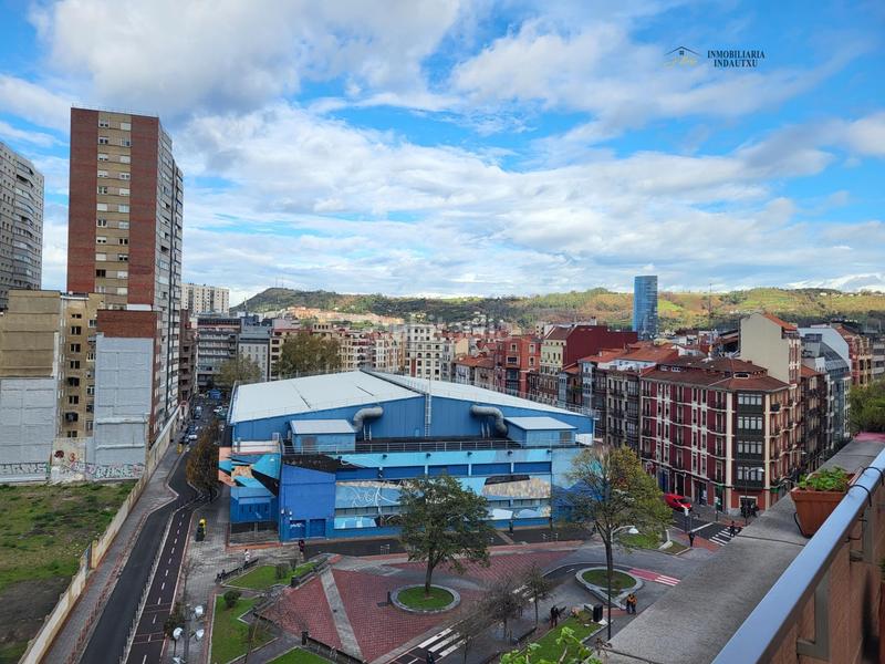 Foto 1012f59b-b5e9-4fae-abd6-24bab43a9f59. Apartament amb calefacció aparcament a Ametzola Bilbao