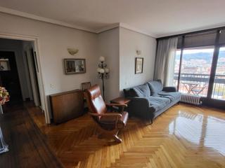 Pis a Calle autonomia 53. Venta vivienda en el edificio reina victoria en autonomia