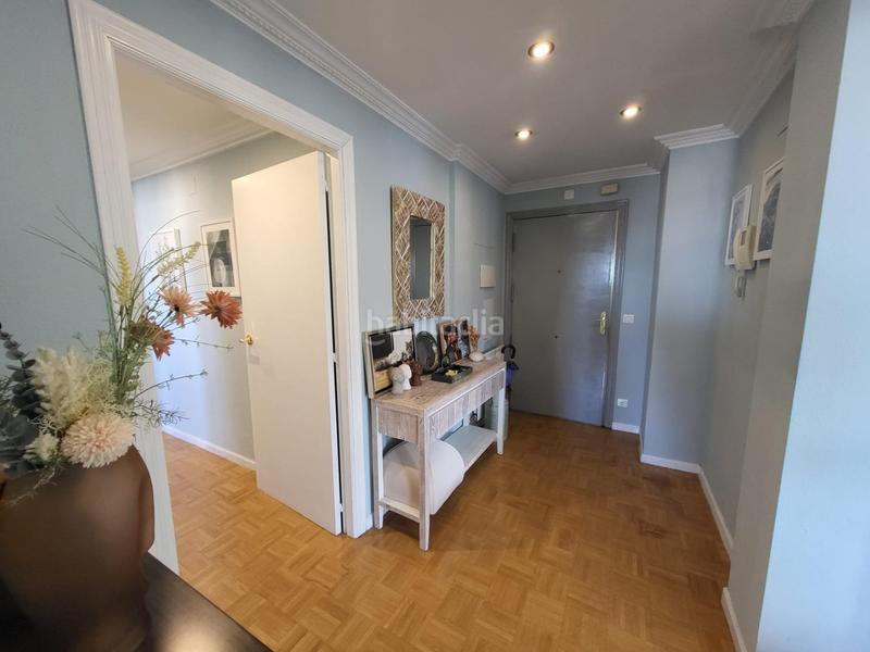 Foto 6854a713-d58c-466c-bdbf-838d0959d24a. Piso vent piso mirbilla 3 hab todo exterior en Miribilla Bilbao