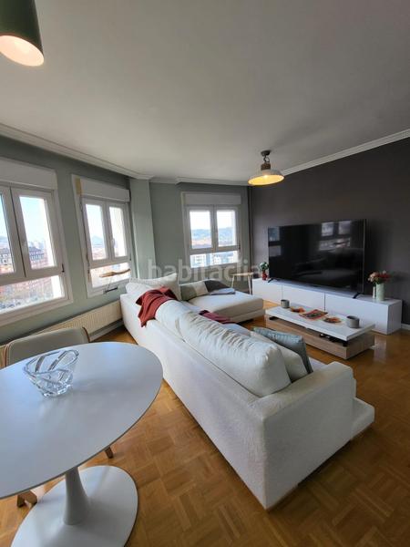 Foto 88dfb294-2438-4eb9-9c01-d6f6c0f598b7. Piso vent piso mirbilla 3 hab todo exterior en Miribilla Bilbao