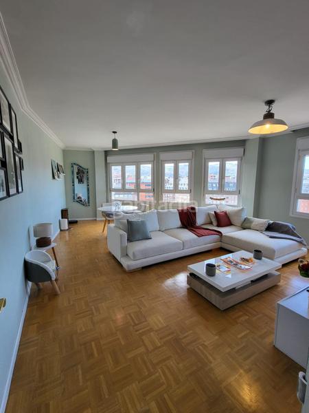 Foto bc6bbe7a-5d5e-48fa-8910-0c0f3871c091. Piso vent piso mirbilla 3 hab todo exterior en Miribilla Bilbao