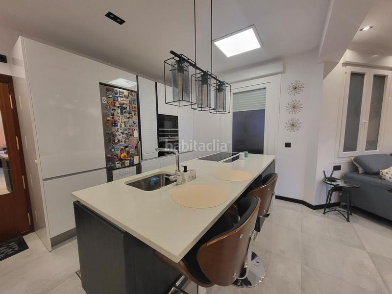 Foto 354f3b4f-2d5c-4526-9a7f-db485deaefd7. Piso apartamento lujo en avd ferrocarril en Ametzola Bilbao