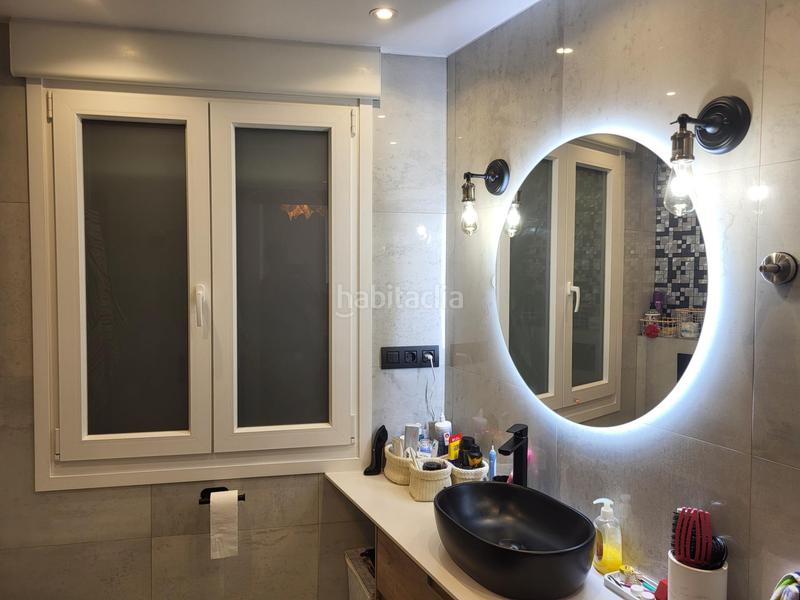 Foto 9eeb8f02-293d-4eed-8a46-9f759c22ec90. Piso apartamento lujo en avd ferrocarril en Ametzola Bilbao