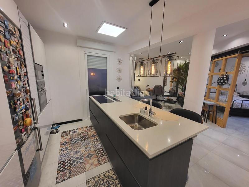 Foto f019b1b7-54c7-4d75-b533-7f50e0680487. Piso apartamento lujo en avd ferrocarril en Ametzola Bilbao