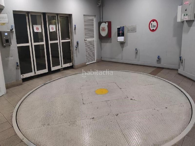 Foto 8ca117d7-81d6-4722-ba4c-2d7b53048295. Aparcament cotxe a calle errekakoetxe 4 a Alhóndiga Bilbao