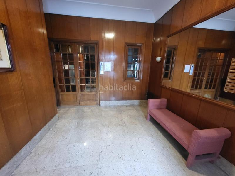 Foto 83a76b44-5b10-4866-9779-a3eebbd27c52. Piso venta vivienda para segregar con terraza en Zabalburu Bilbao