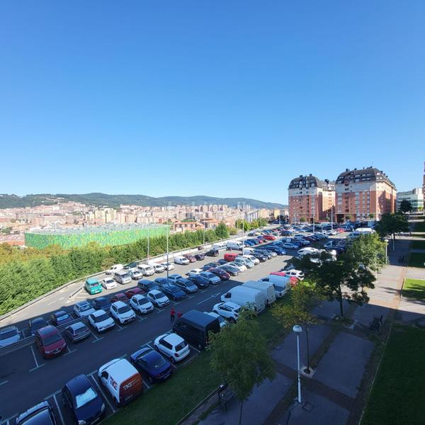 Foto c6a90935-f438-4f0b-8376-7fc2751ad5df. Pis amb calefacció aparcament a Miribilla Bilbao