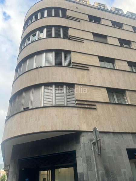 Foto 0f265a44-1e8f-43c1-abba-b6e7904f8d7b. Piso  en venta en calle costa en Zabalburu Bilbao