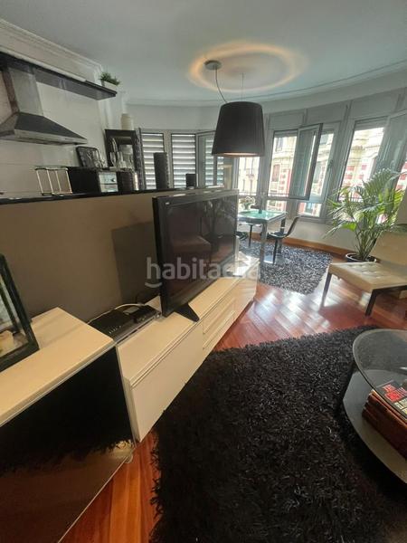 Foto 8403f66b-98b6-48e1-99aa-4e1728f656b4. Piso  en venta en calle costa en Zabalburu Bilbao