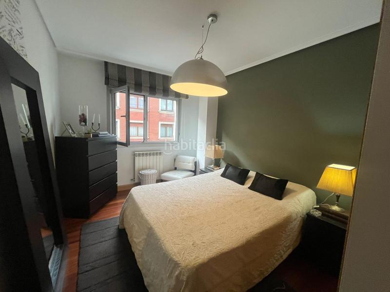 Foto f65afb12-1bae-4ebc-921c-d58853e1fa90. Piso  en venta en calle costa en Zabalburu Bilbao